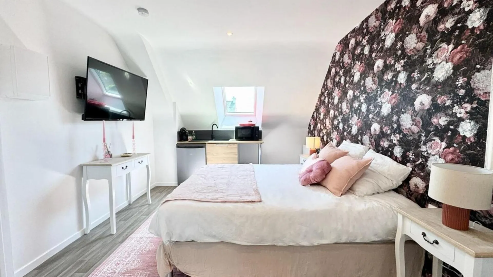 شقة L'Instant Rose - Cocon Fleuri Avec Jacuzzi Quéven